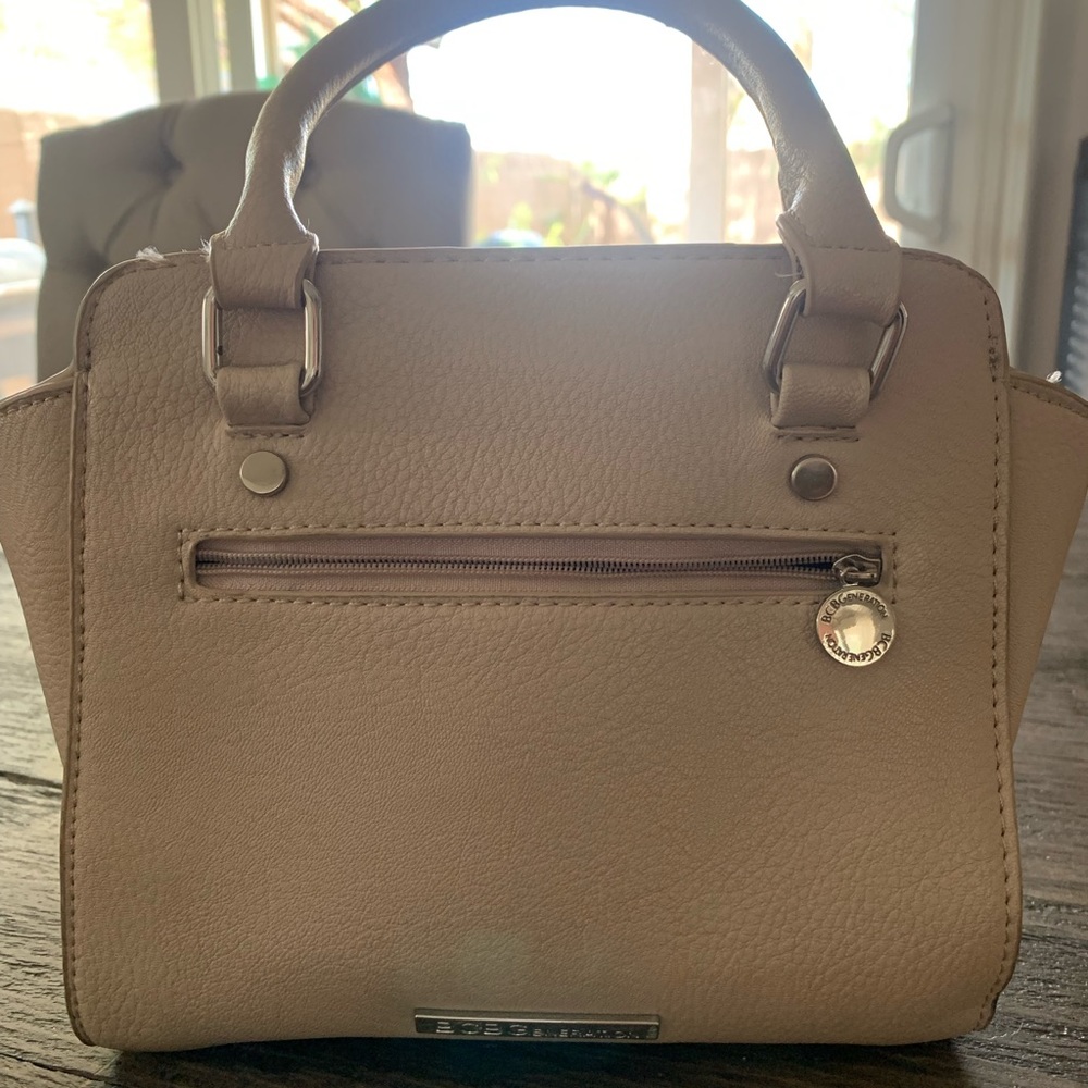 BCBG Purse | 9” x 7” | Cream
